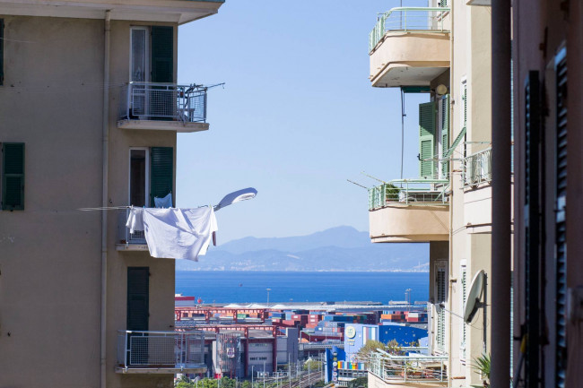 Appartamento in vendita a Sampierdarena, Genova (GE)