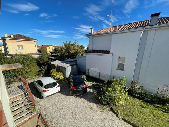 Casa indipendente in vendita a Cordenons (PN)