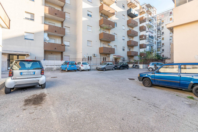 Appartamento in vendita a Corso Dei Mille, Palermo (PA)