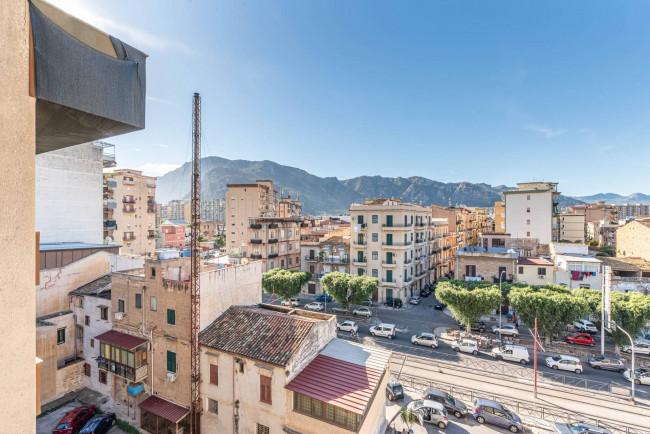 Appartamento in vendita a Corso Dei Mille, Palermo (PA)