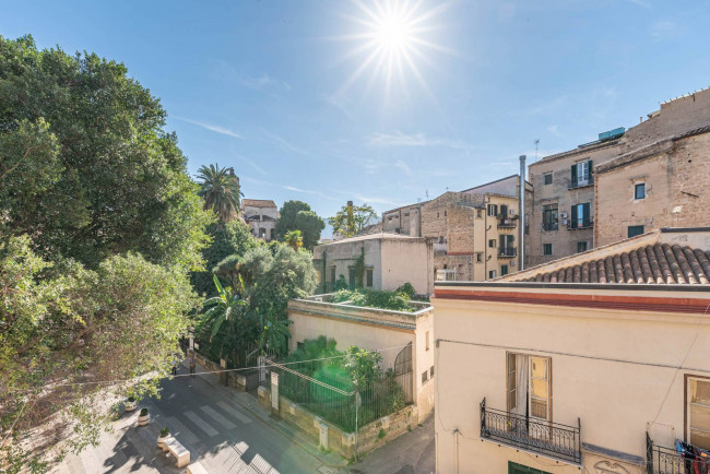 Appartamento in vendita a Centro Storico, Palermo (PA)