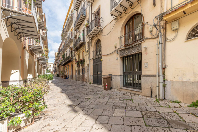 Appartamento in vendita a Centro Storico, Palermo (PA)