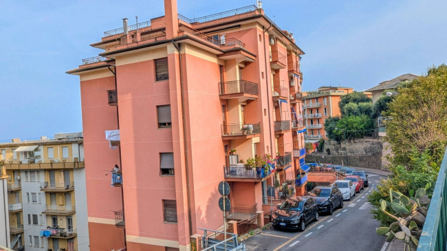 Appartamento in Affitto a Arenzano