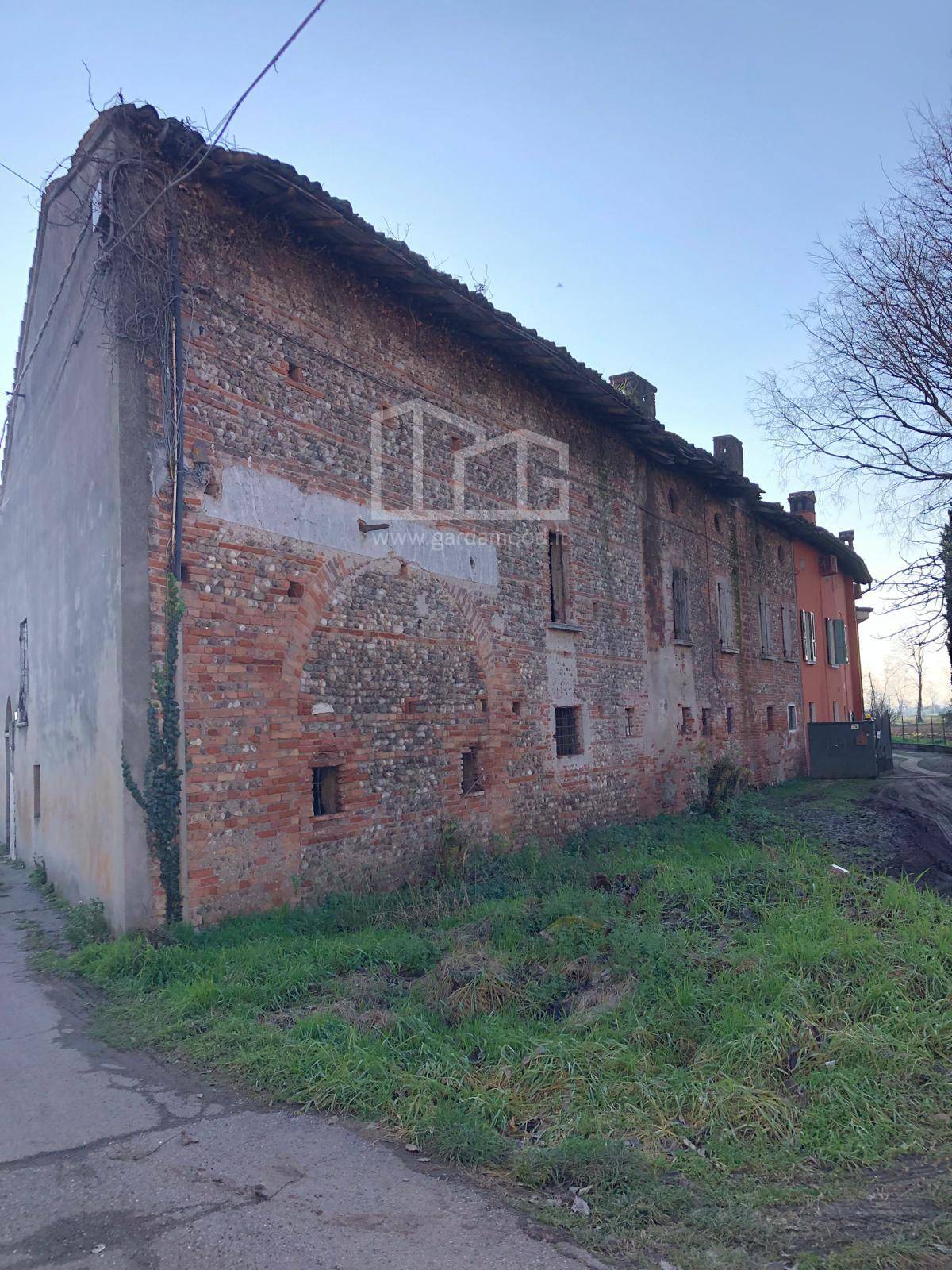 immobili