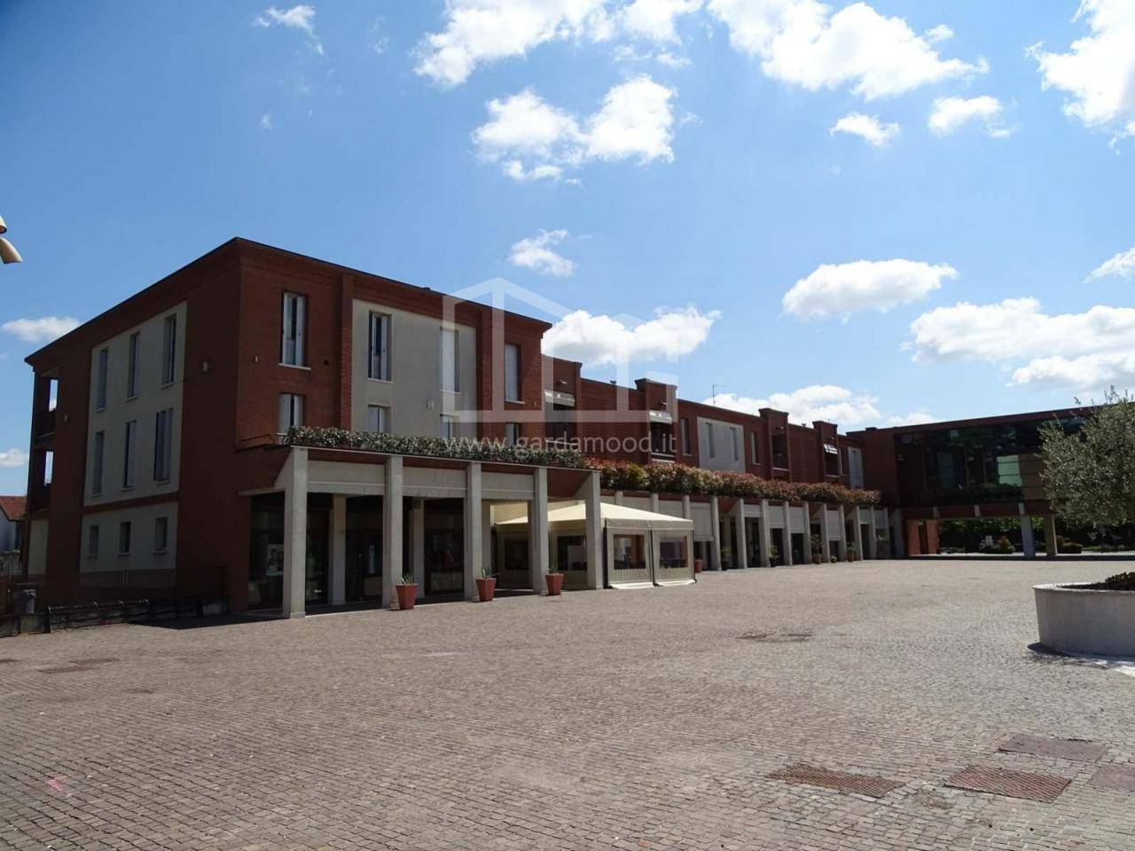 Fondo commerciale in vendita a Borgosatollo (BS)
