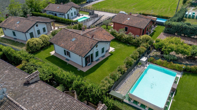 Villa in vendita a Solferino (MN)