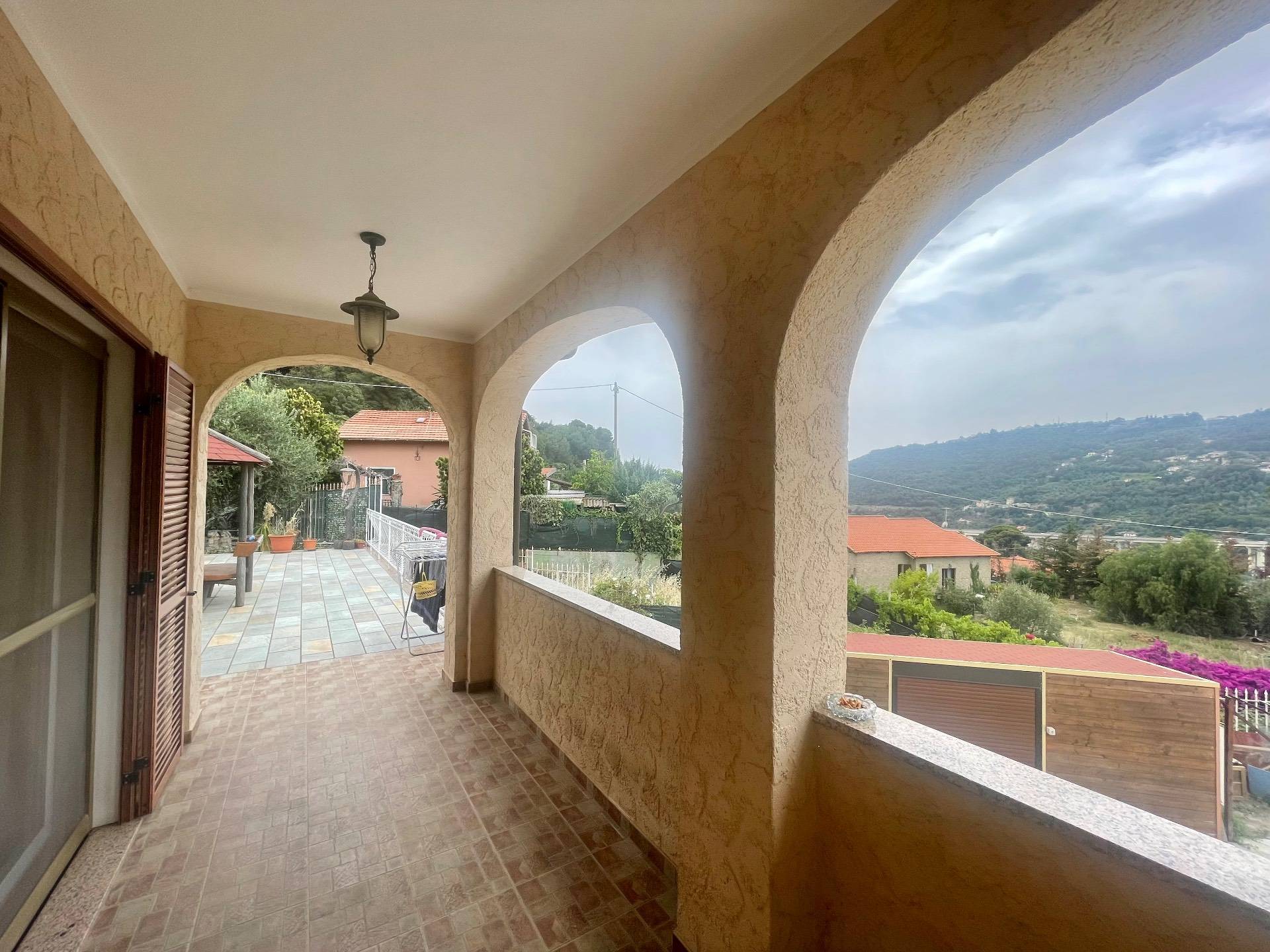 Villa in vendita a Camporosso (IM)
