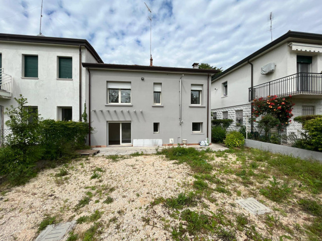 Casa singola in affitto a San Donà di Piave