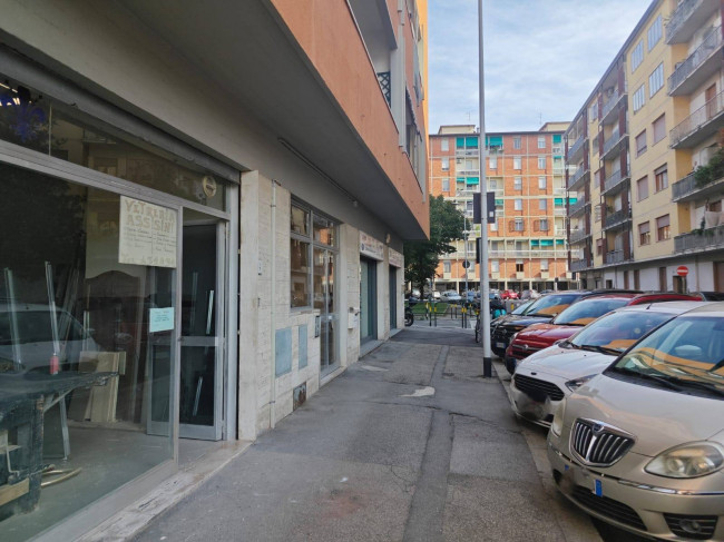 Fondo commerciale in vendita a Careggi, Firenze (FI)