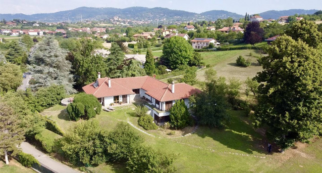 Villa in vendita a Pecetto Torinese