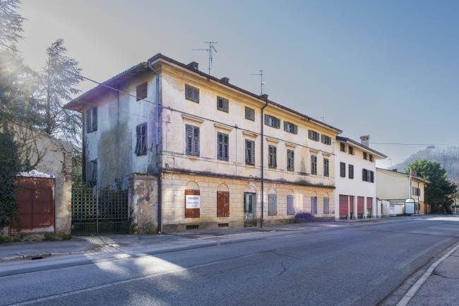 Villa in vendita a Gorizia