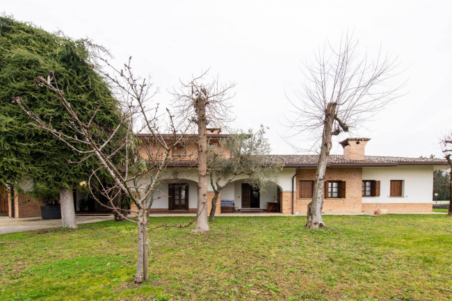 Villa in vendita a Gonars