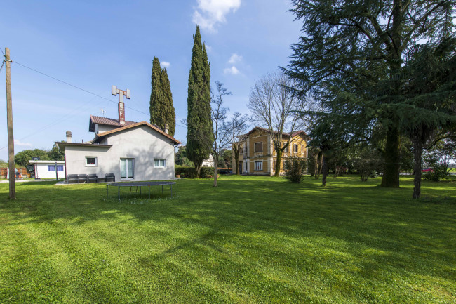 Villa in vendita a Romans d'Isonzo