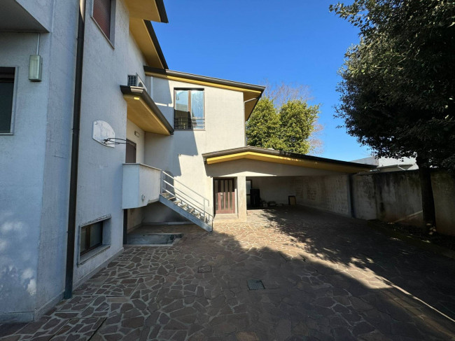 Villa in vendita a Gorizia