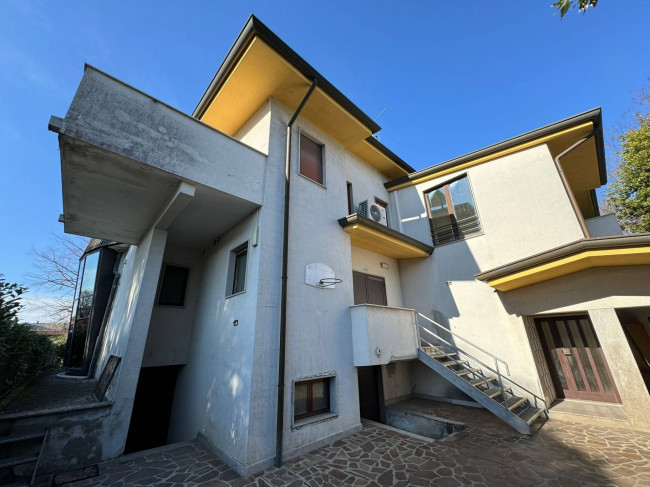 Villa in vendita a Gorizia