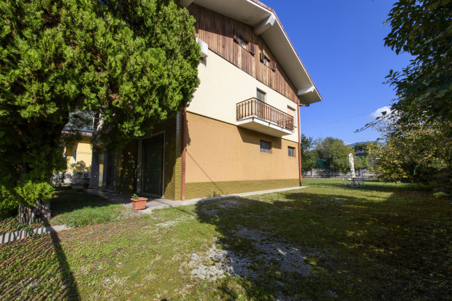 Villa in vendita a Gorizia