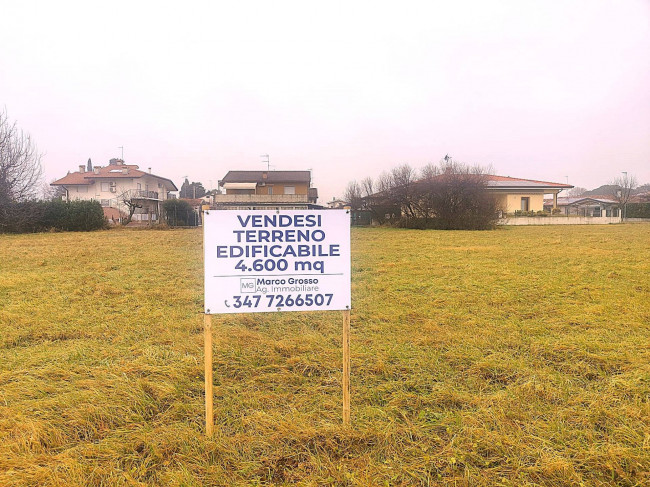 Terreno edificabile in vendita a Turriaco