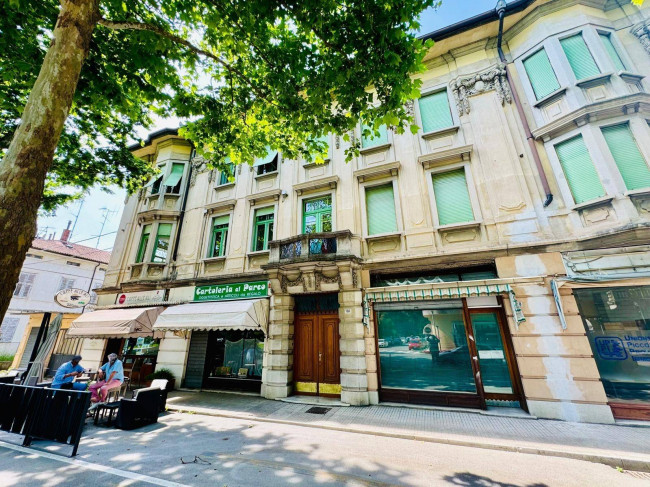 Locale commerciale in vendita a Gorizia
