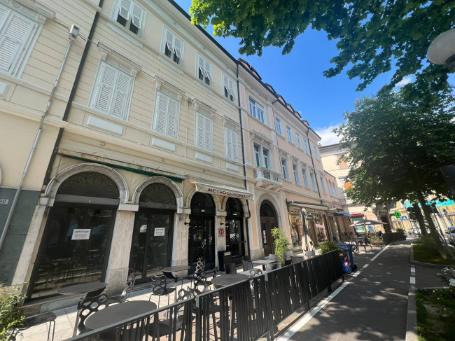 Locale commerciale in affitto a Gorizia