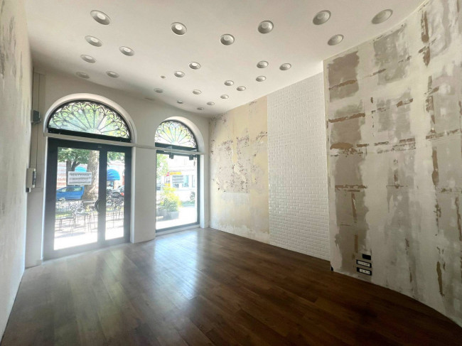 Locale commerciale in affitto a Gorizia