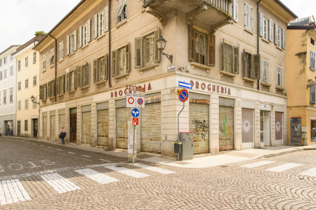Appartamento in vendita a Gorizia