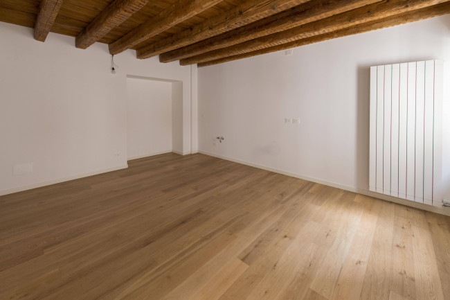 Appartamento in vendita a Gorizia