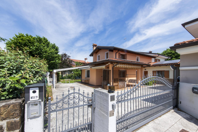 Villa in vendita a Mariano del Friuli
