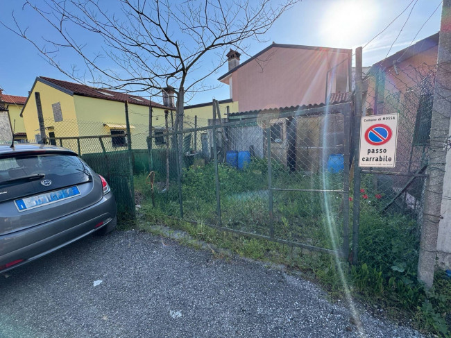 Casa accostata in vendita a Mossa