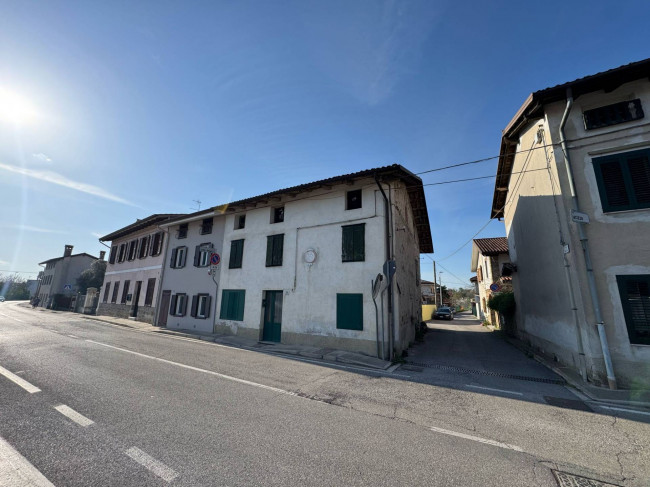 Casa accostata in vendita a Mossa
