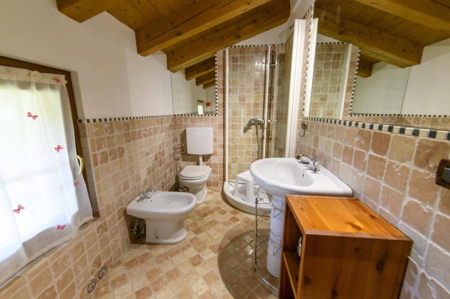 Villa in vendita a San Floriano del Collio