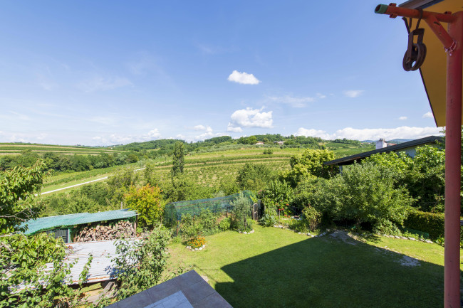 Villa in vendita a San Floriano del Collio