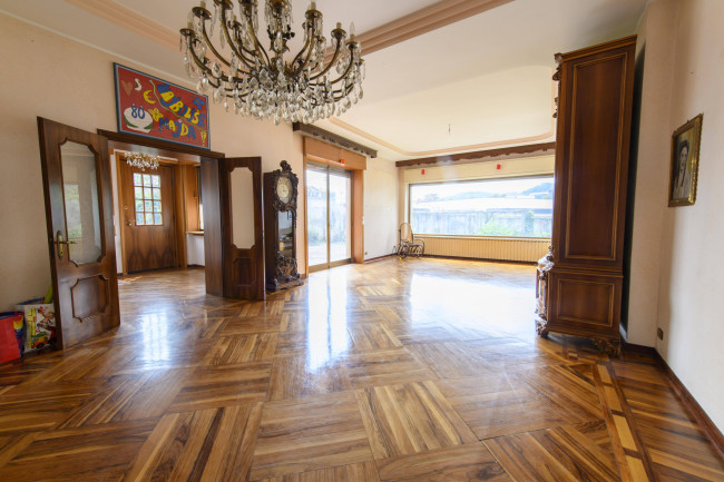 Villa in vendita a Gorizia