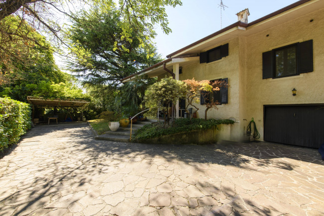 Villa in vendita a Monfalcone