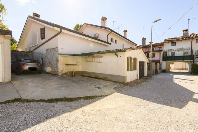 Casa accostata in vendita a Ronchi dei Legionari