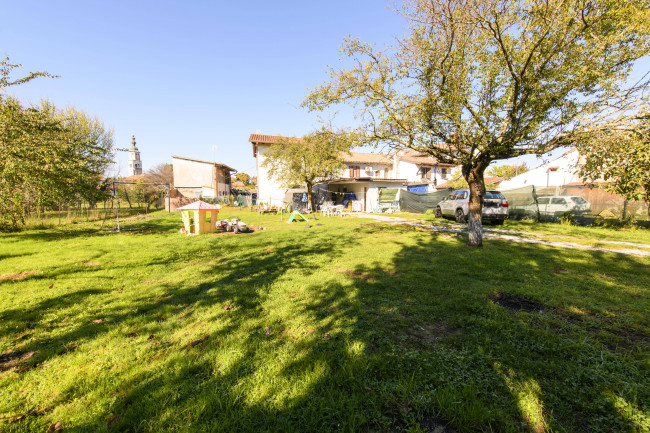 Casa accostata in vendita a Capriva del Friuli