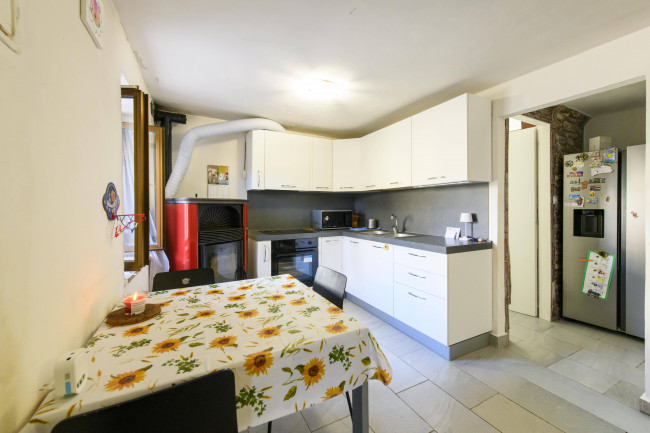 Casa accostata in vendita a Capriva del Friuli