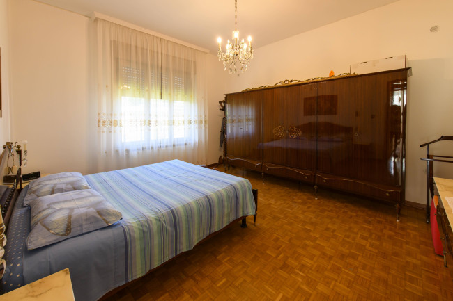 Appartamento in Villa bifamiliare con giardino in vendita a Capriva del Friuli