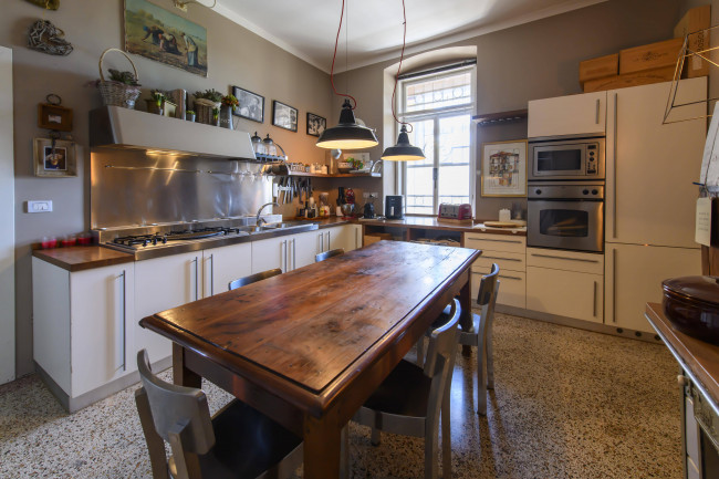 Appartamento in vendita a Gorizia