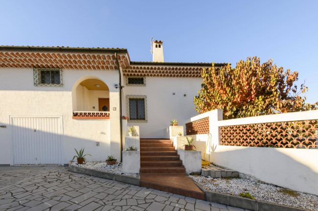 Villa in vendita a Castions di Strada