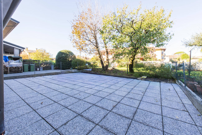 Villa in vendita a Romans d'Isonzo