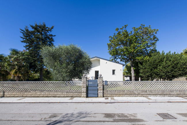 Villa in vendita a Moraro