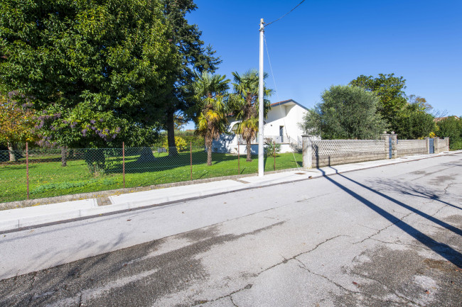 Villa in vendita a Moraro