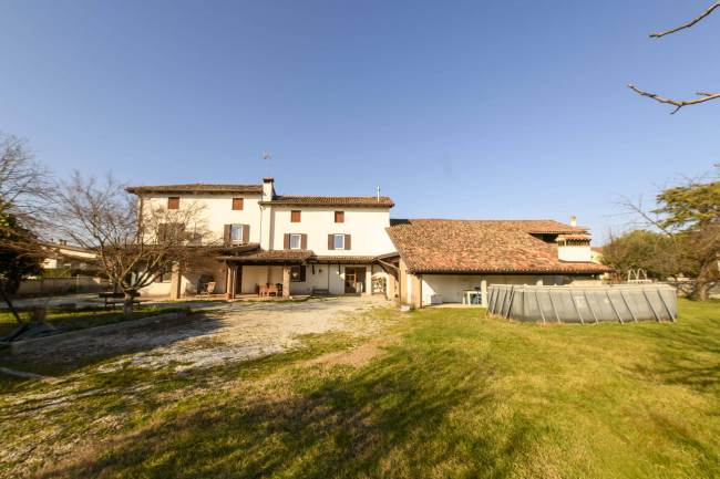 Casa singola in vendita a Ruda