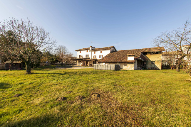 Casa singola in vendita a Ruda