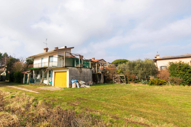Casa singola in vendita a Capriva del Friuli