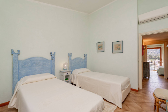 Appartamento in vendita a Arzachena