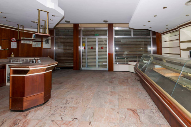 Locale commerciale in vendita a Gorizia