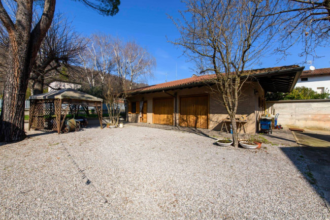 Villa in vendita a Gorizia
