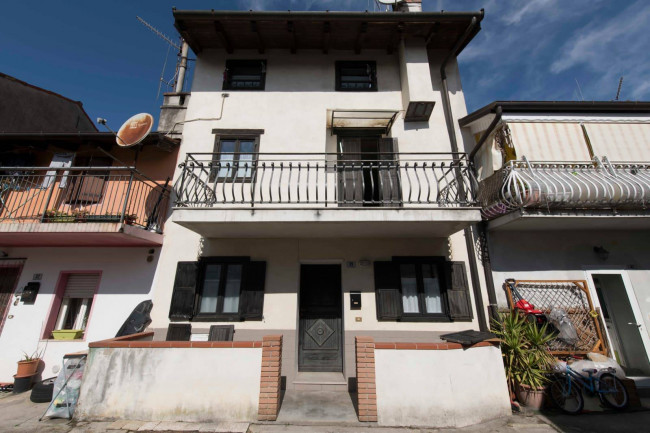 Casa accostata in vendita a Gorizia