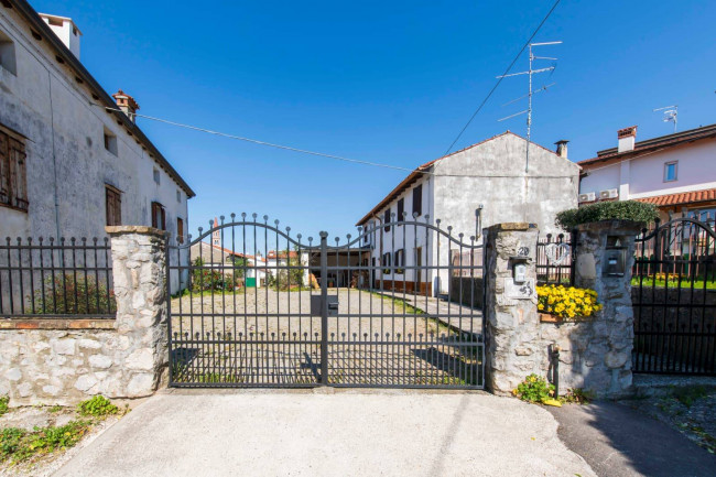 Casa singola in vendita a Doberdò del Lago
